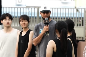 拉科鲁尼亚vs塞维利亚高清免费观看_拉科鲁尼亚vs塞维利亚直播回放_拉科鲁尼亚vs塞维利亚全场录像回放